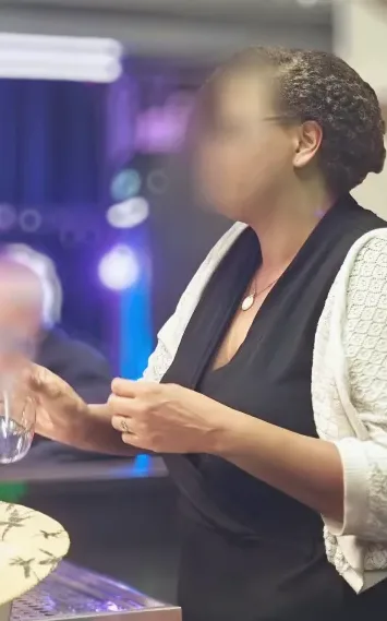 Annika, 37