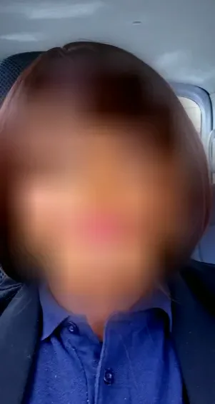 Denise, 40