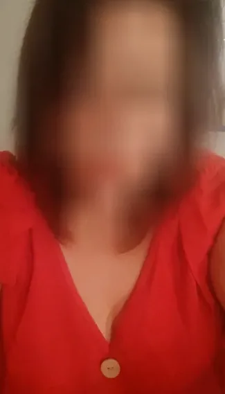 Diana, 37