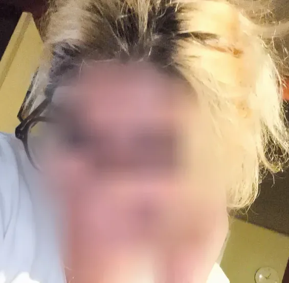 Emily, 35