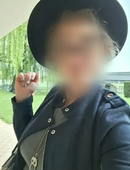 Isabell, 33