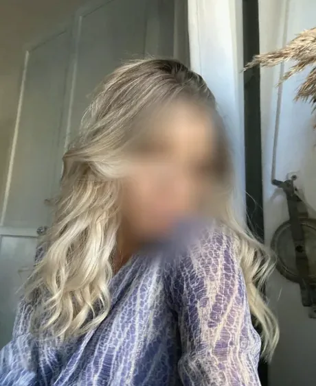 Juliane, 20