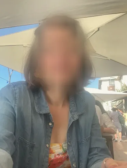 Nadja, 34