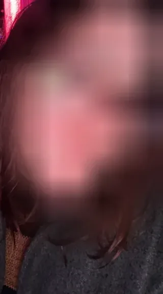 Nicole, 24