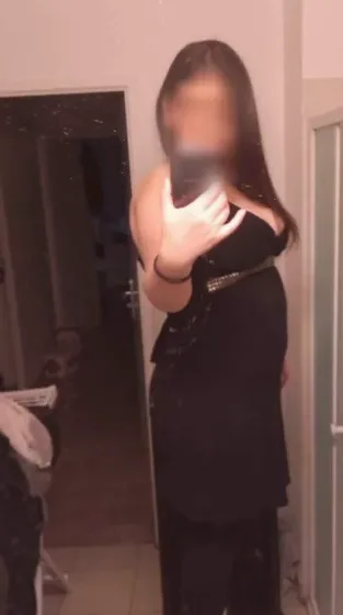 Theresa, 39