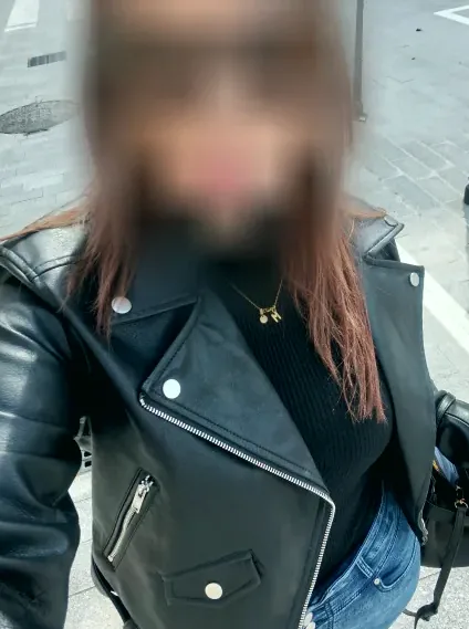Yasmin, 36