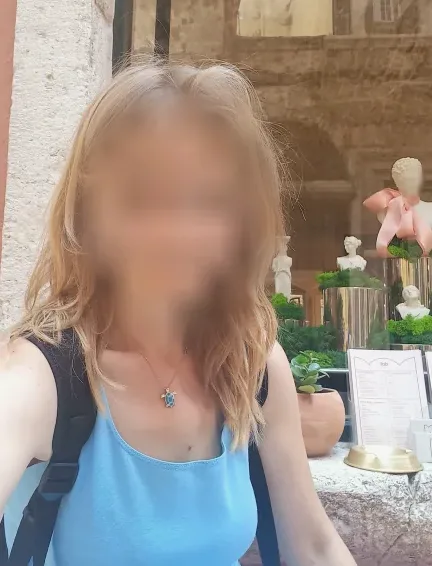 Carina, 39