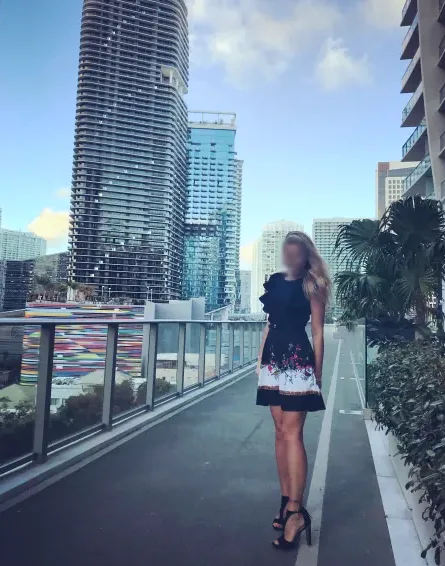 Emma, 35
